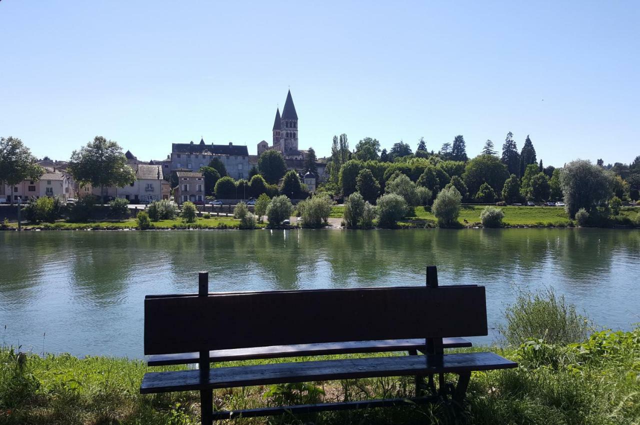 Tournus Belle Maison Vue Sur Saone Eksteriør bilde